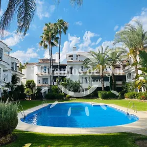 Naranjos Del Sol , Marbella España